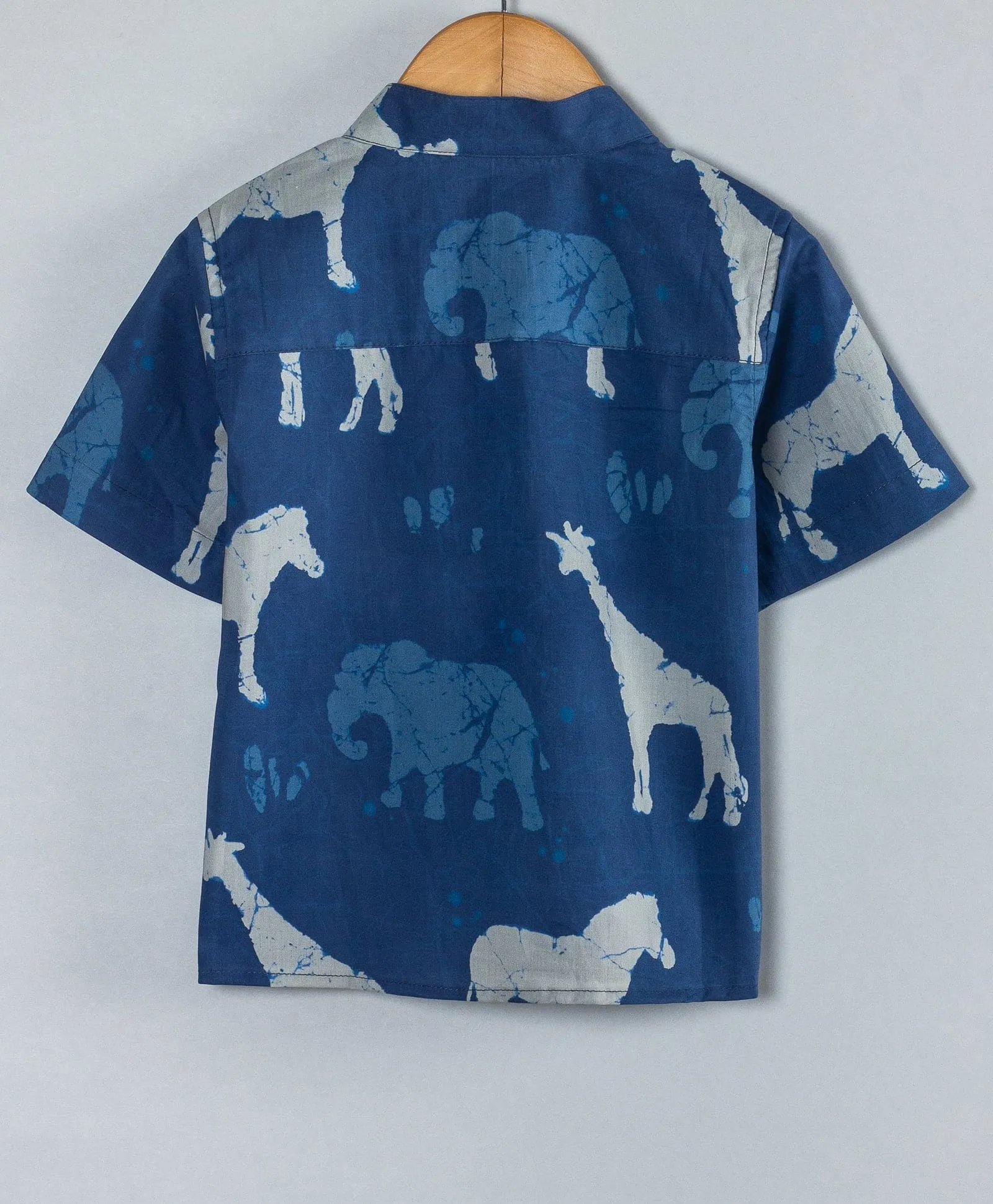 All over horse print indigo shorts set-Blue