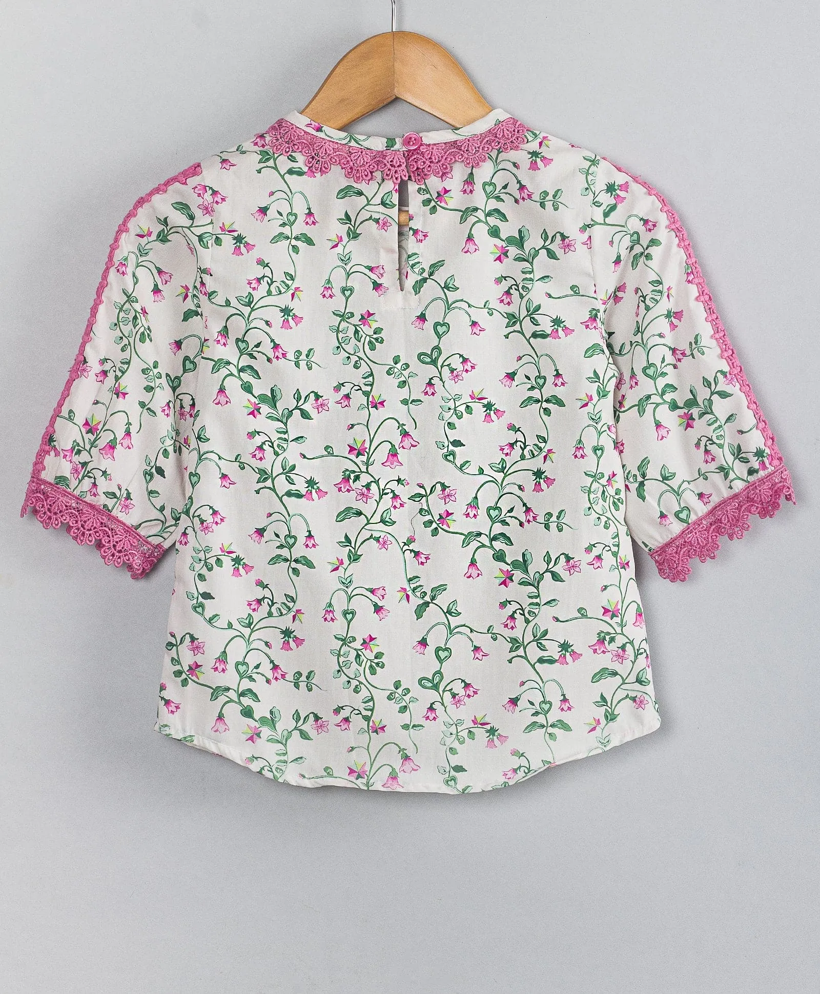 Floral top with lace along the sleeves n neck-White & pink