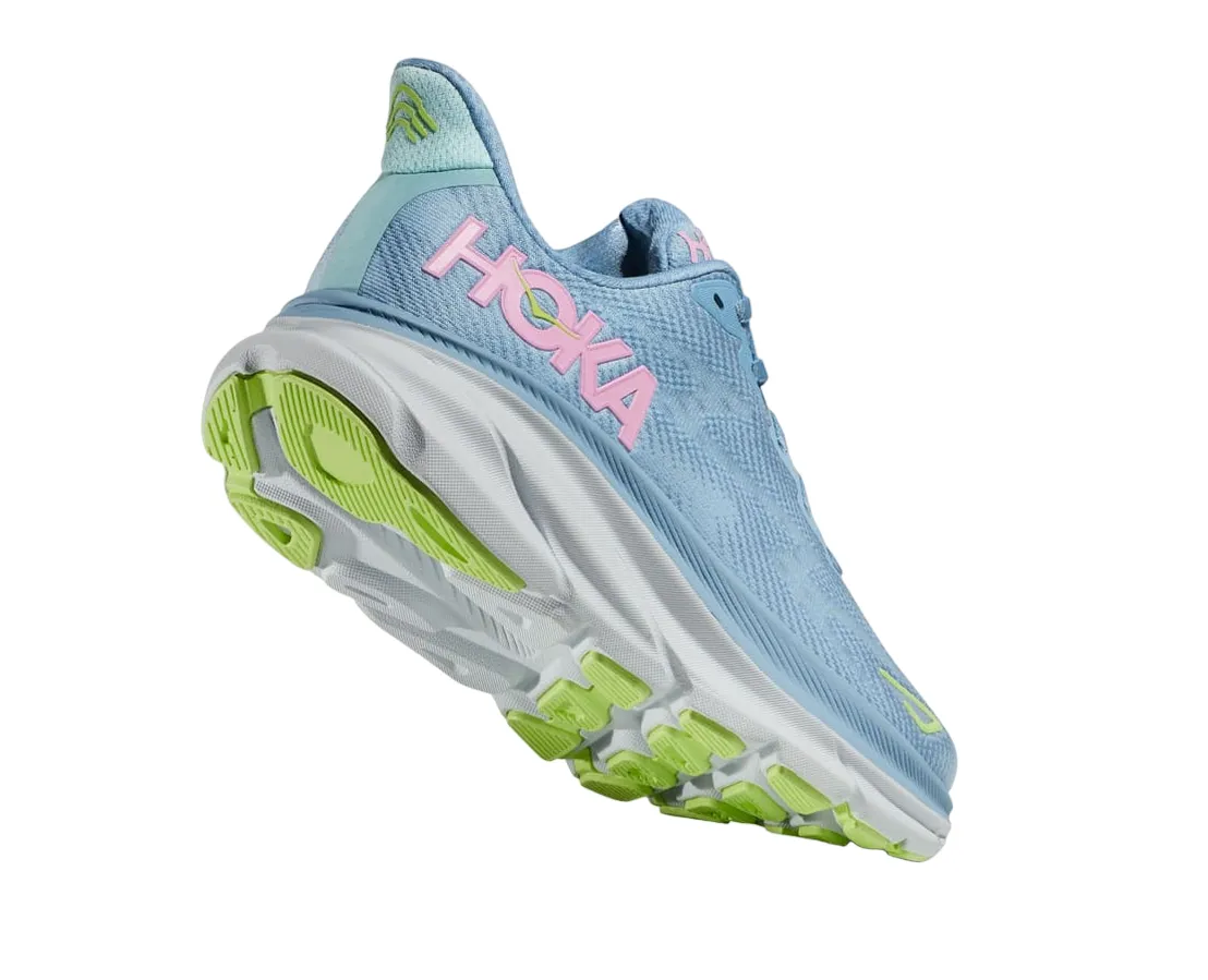 Hoka One One women's running shoe Clifton 9 1127896/DNK light blue pink