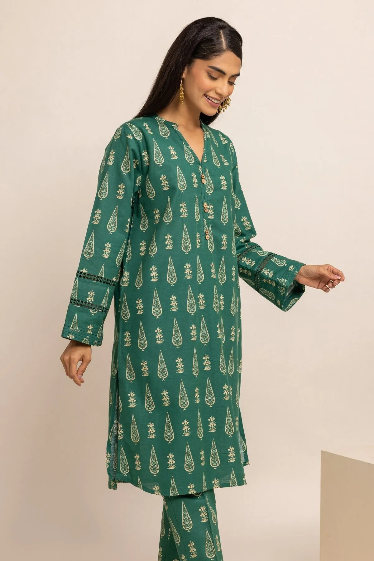 Khaadi Green Classic Khaddar 2-Piece Suit