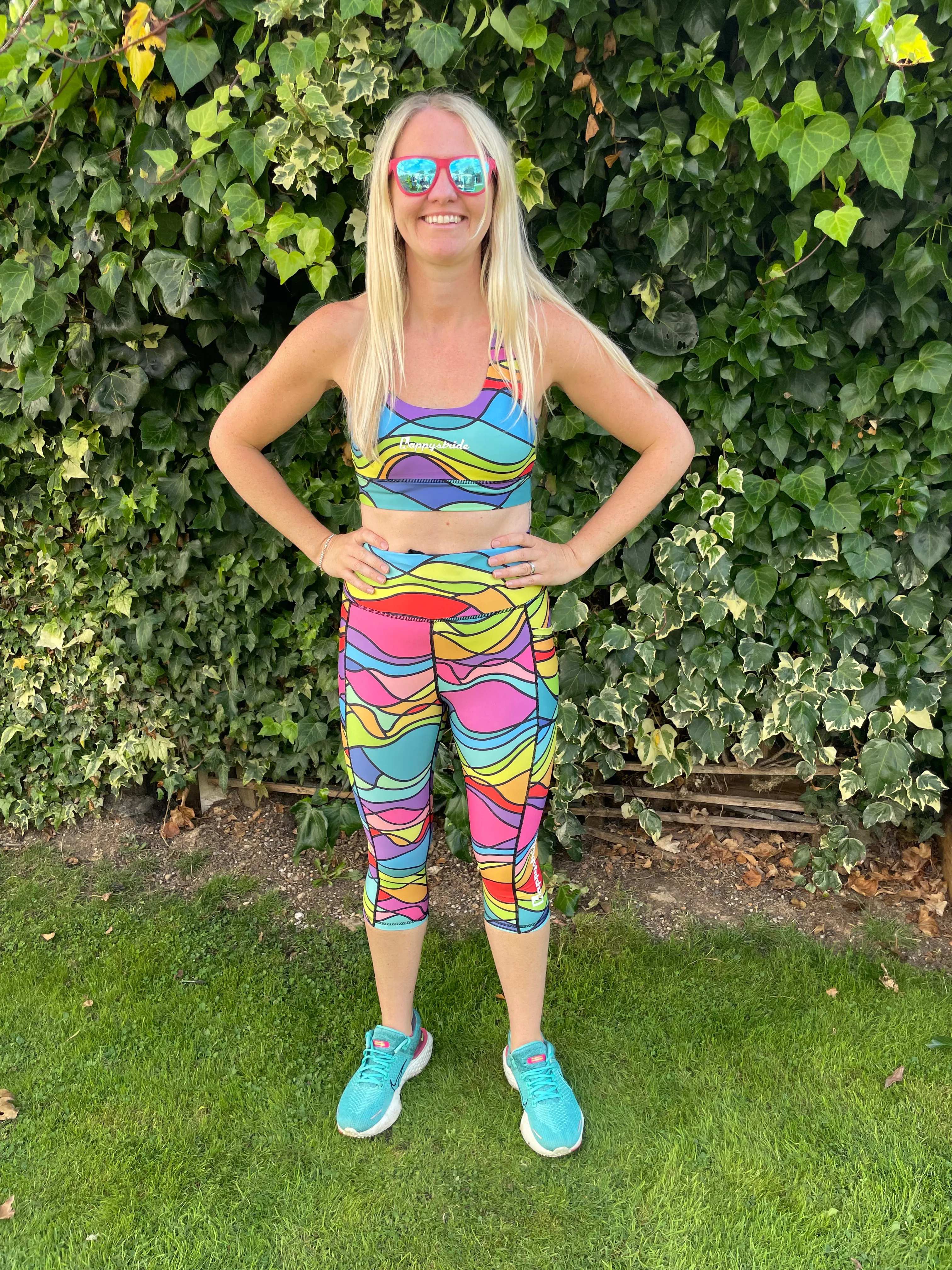 Wiggle & wave capri leggings